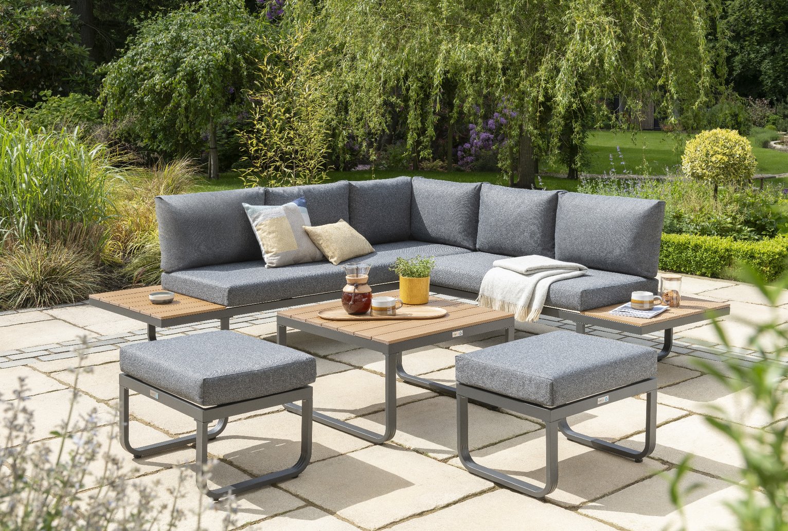 Norfolk Leisure Billingford 7 Seater Garden Corner Sofa Set