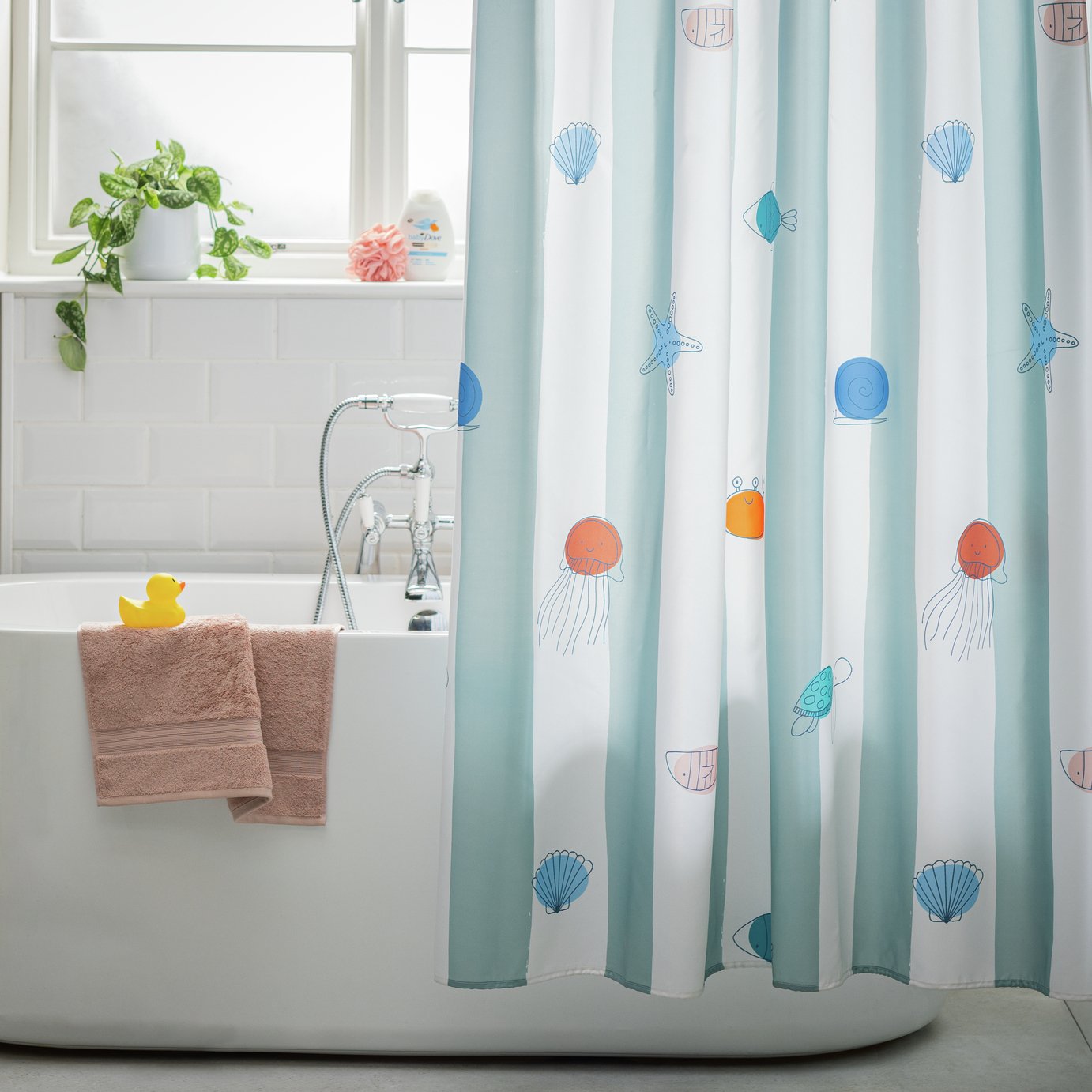 Argos Home Under the Sea Shower Curtain - Multicoloured