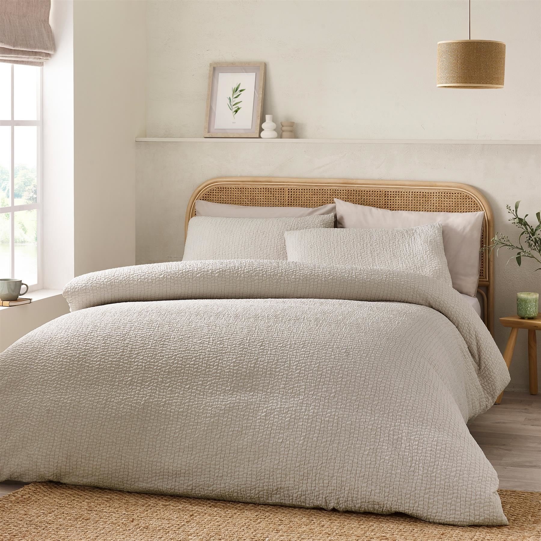 Catherine Lansfield Crinkle Seersucker Duvet Cover Set - Double - Natural