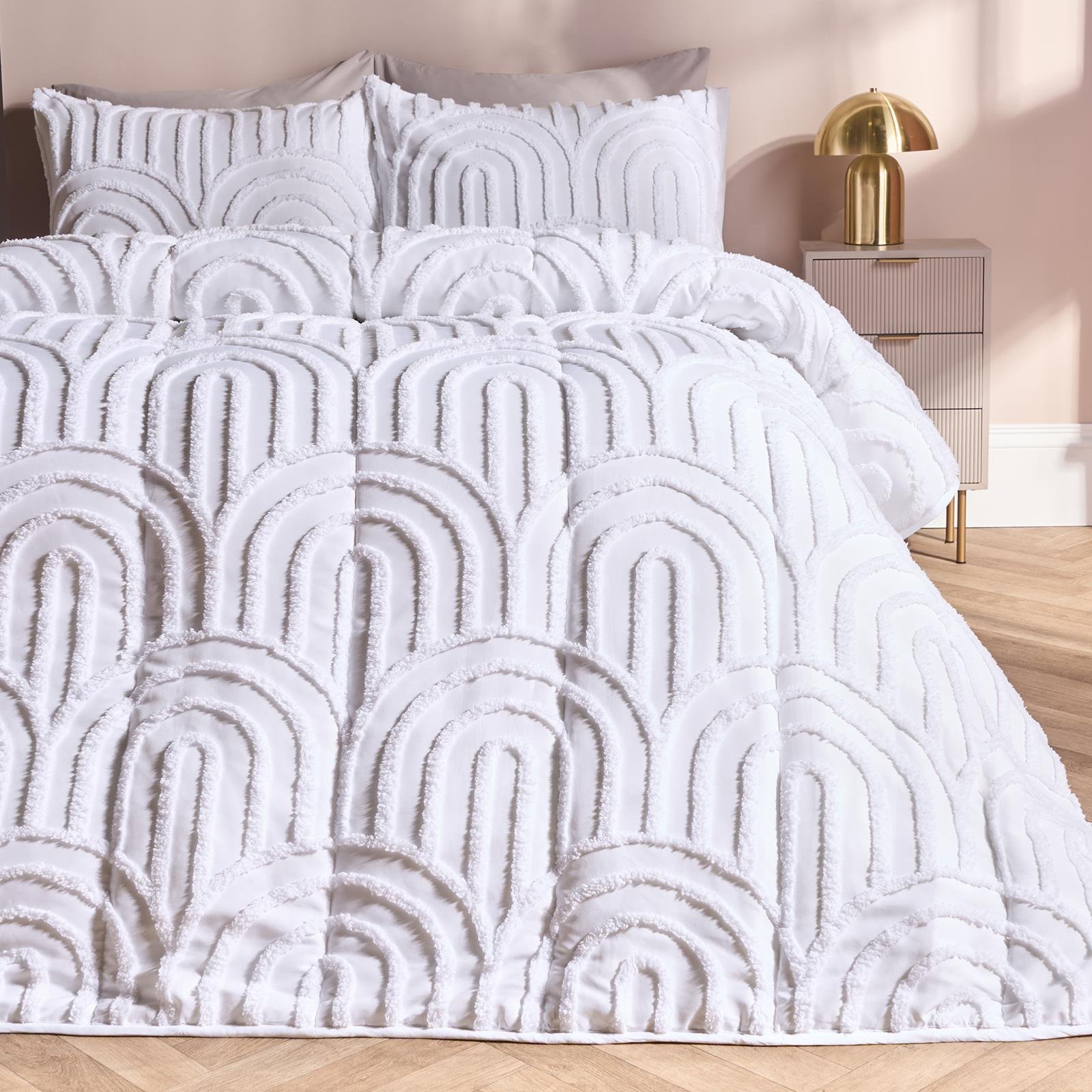 OHS Tufted Arches 7.5 Tog Coverless Duvet Set Bedding White - King