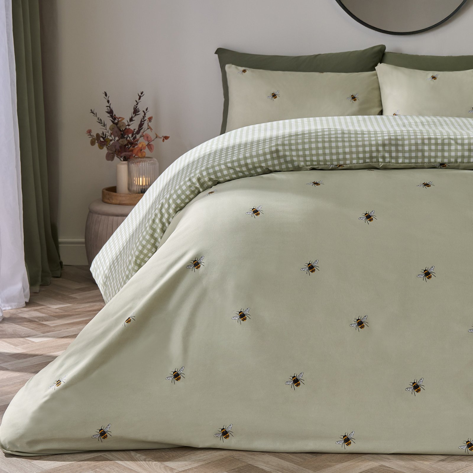 OHS Bee Gingham Reversible Bedding Set Duvet Cover Set Sage - Double