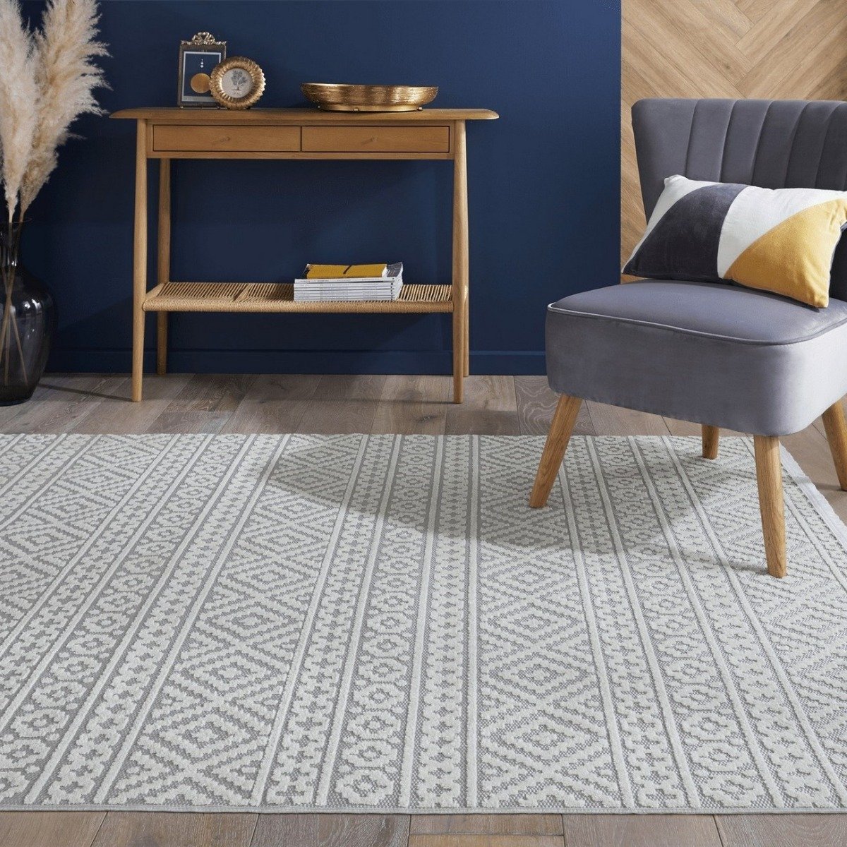 Mega Flooring Silver Modern Geometric Rug - 160 x 220cm