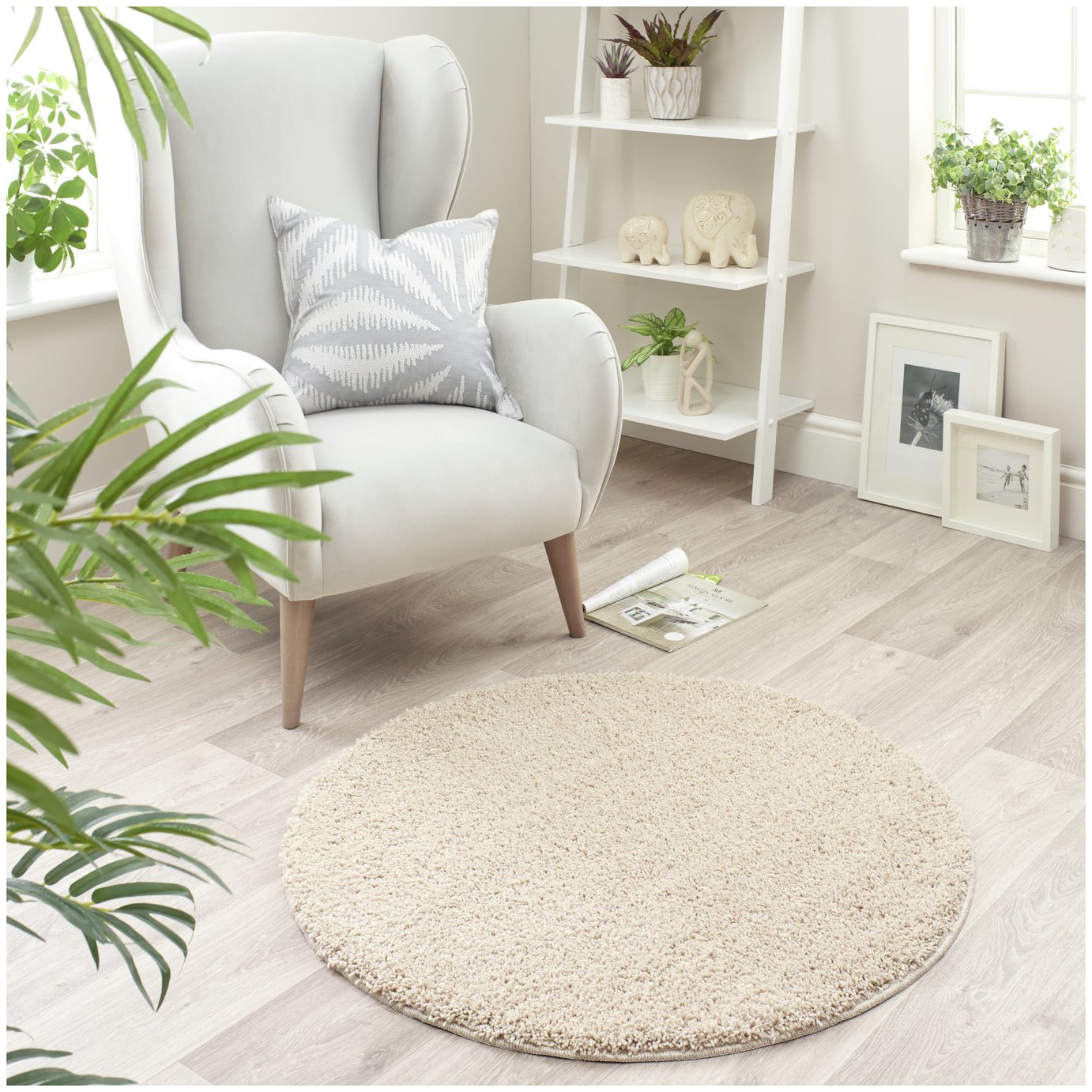 Buddy Washable Mat Plain Round Stone Cut Pile Rug - 100cm