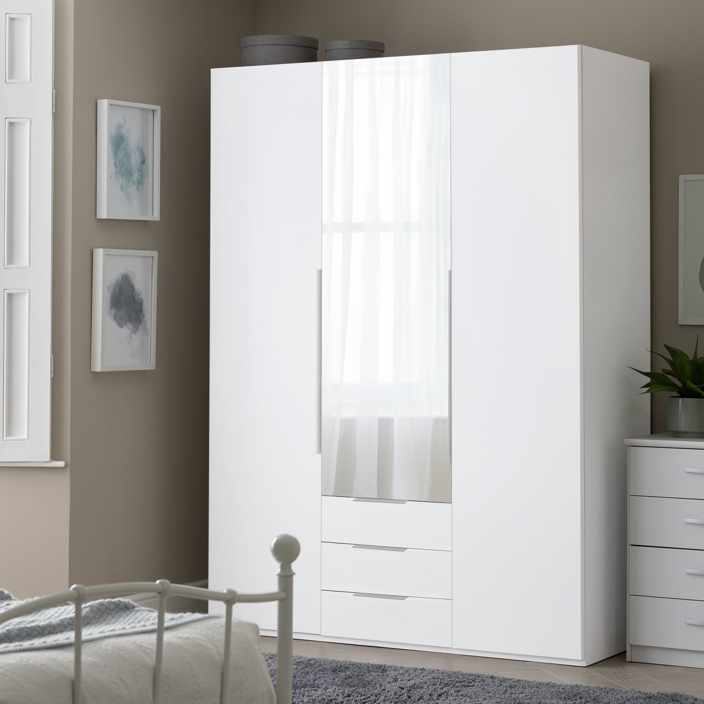 Argos Home Hallingford 3 Door 3 Drawer Mirror Wardrobe