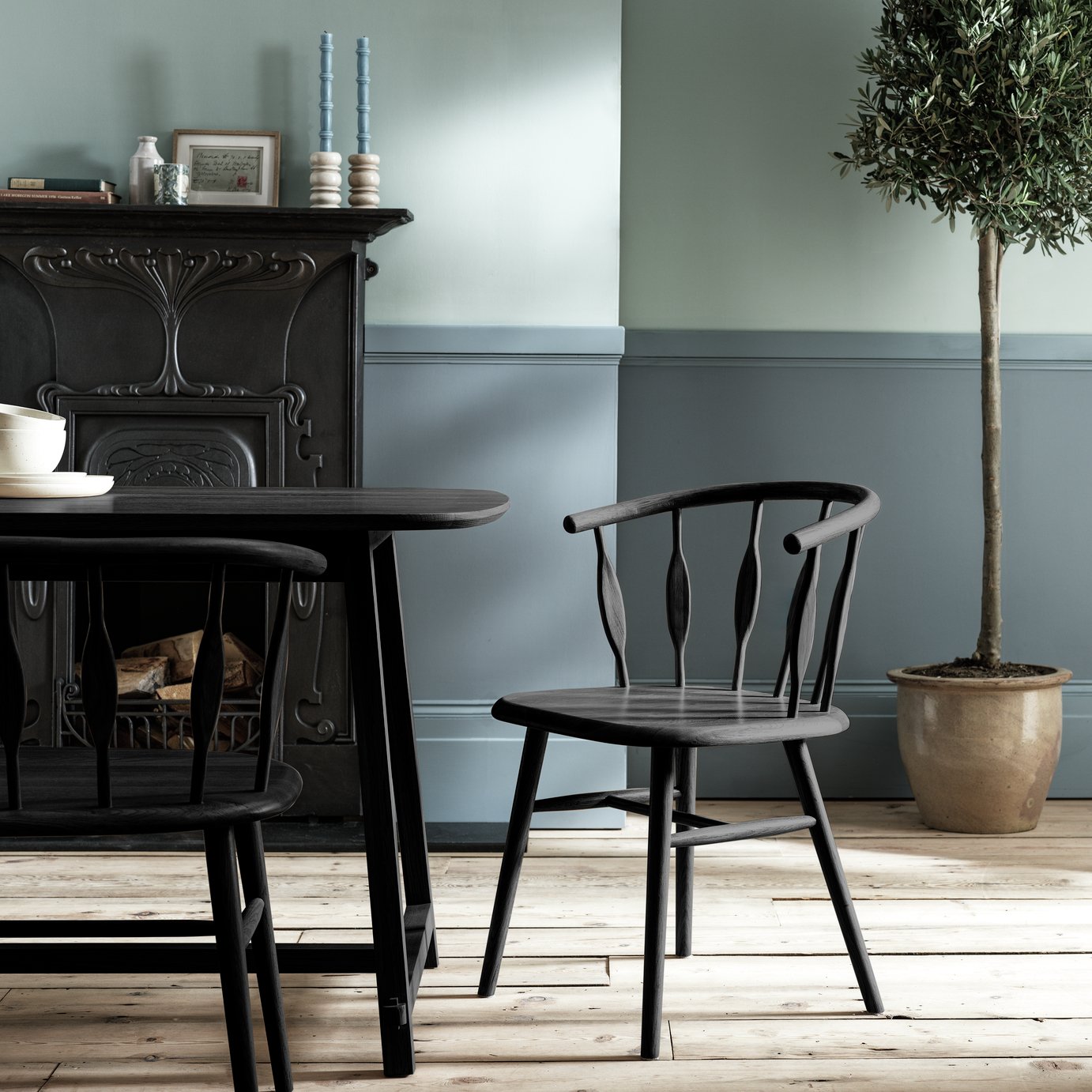 Habitat x Morris & Co. Canterbury Oak Dining Chair- Black