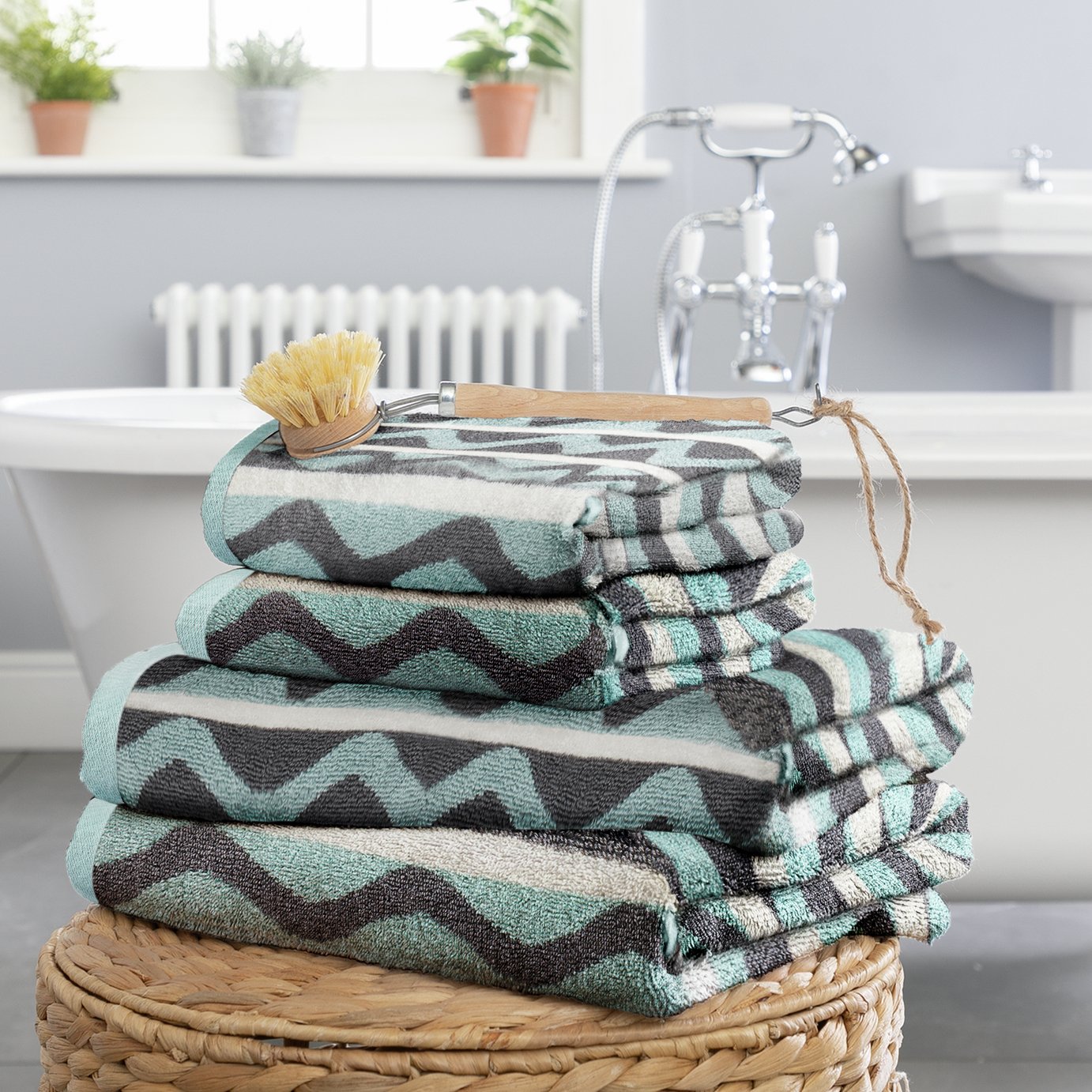 Habitat Retro Wave Geo 4 Piece Towel Bale - Multicoloured