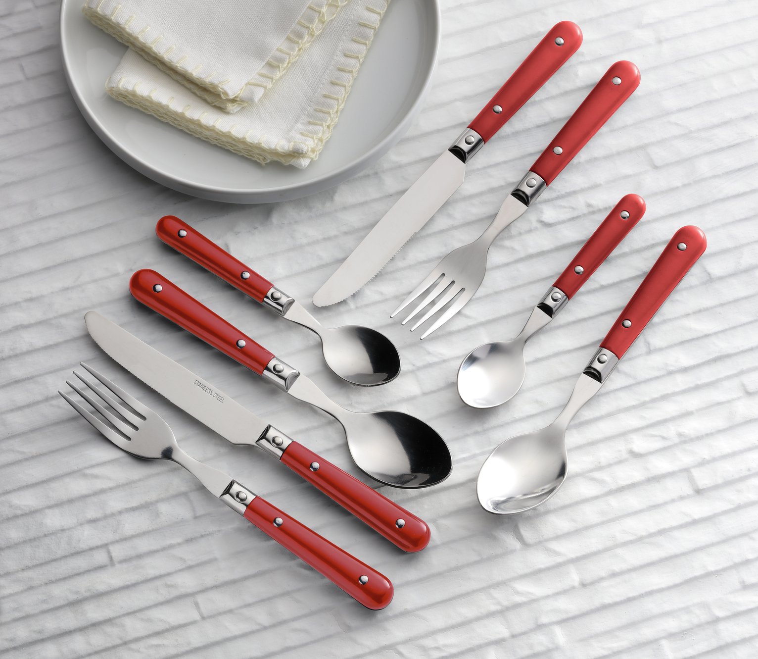 Argos Home Bistro 16 Piece Cutlery Set