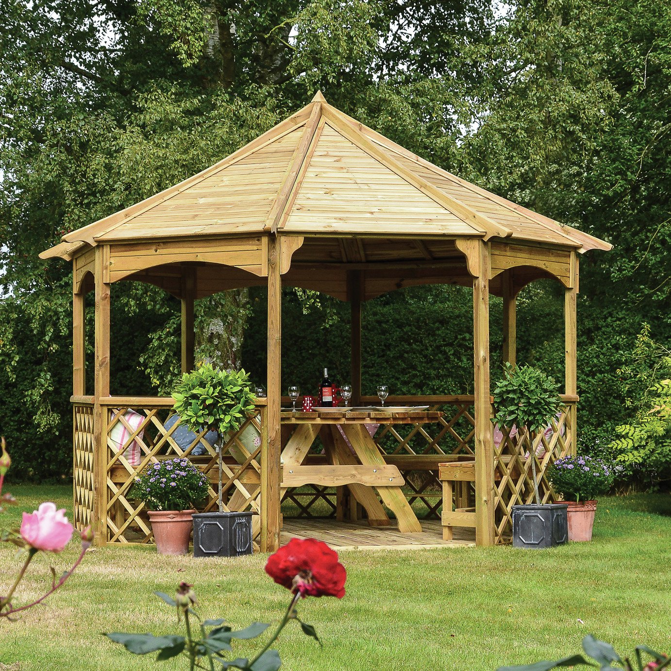 Rowlinson Buckingham Gazebo