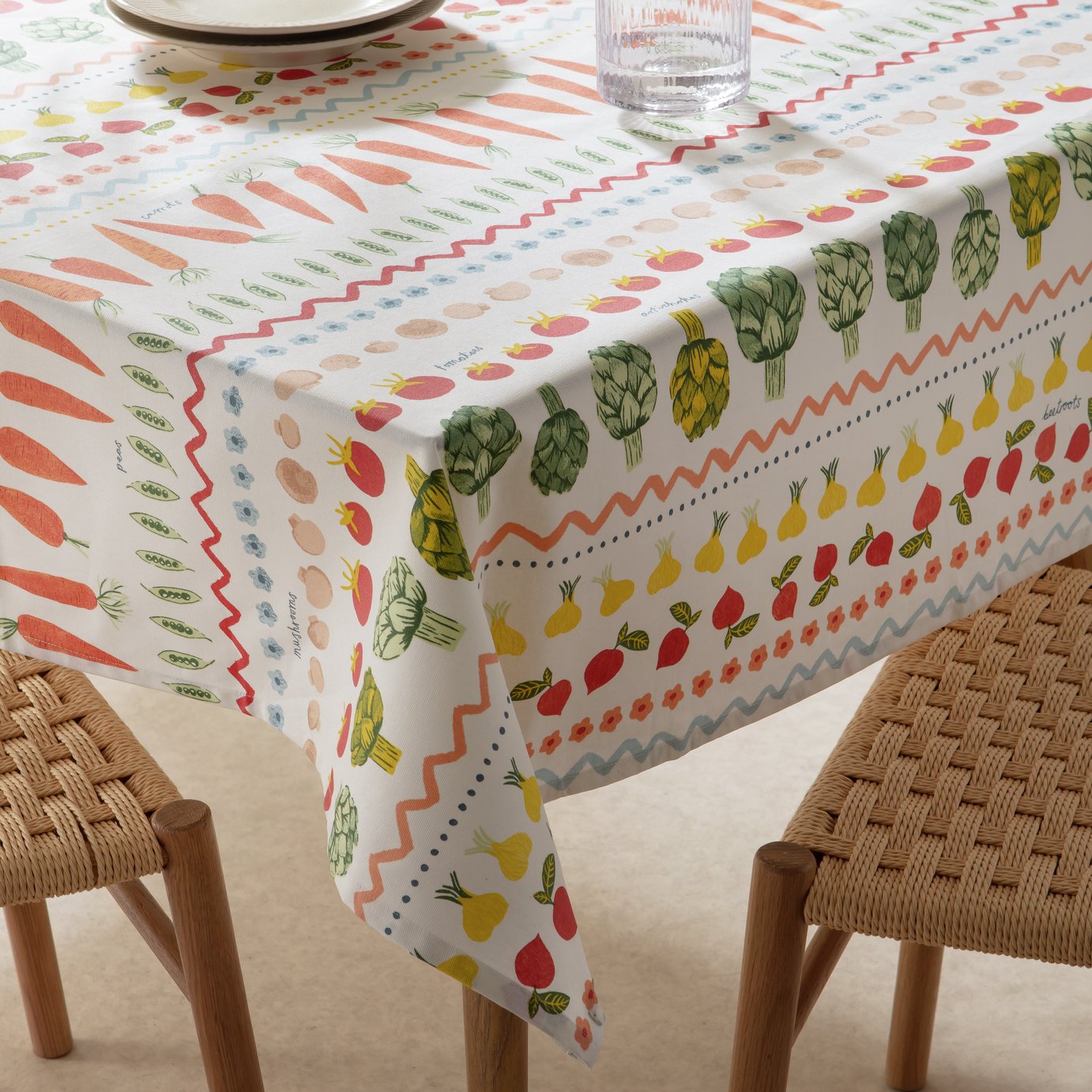 Argos Home Wipe Clean Table Cloth - Cream