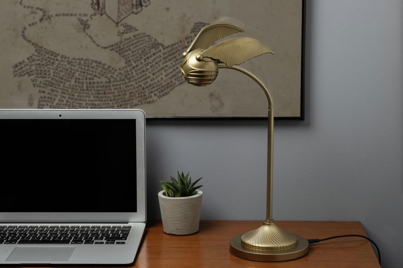 Harry Potter Golden Snitch Posable LED Kids Desk Lamp - Gold