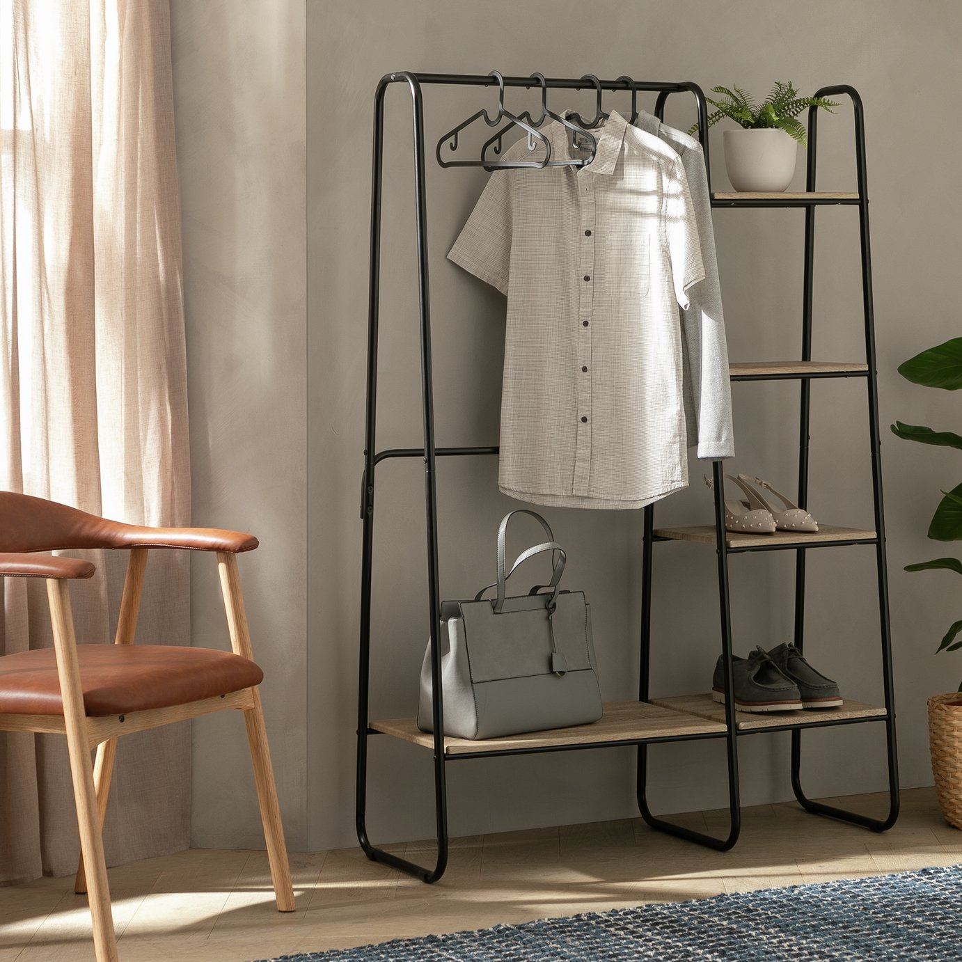 Argos Home Ryan Clothes Rail with Shelves - Black