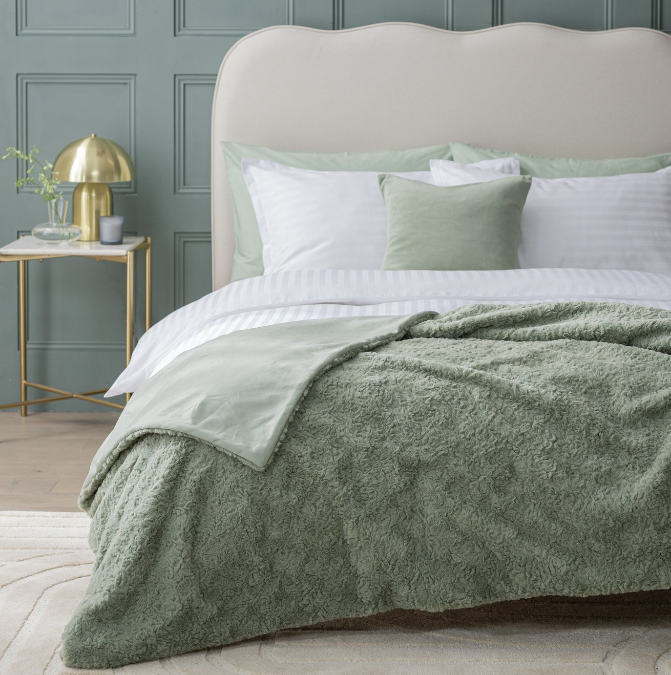Habitat Faux Fur Textured Throw - Sage - 150x200cm