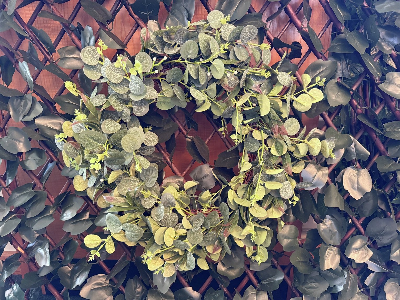 Garden XP Artificial Eucalpyptus Wreath