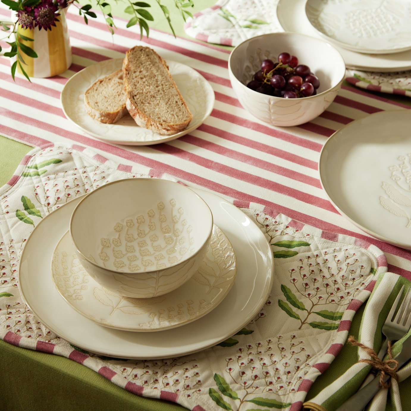 Habitat x Sanderson & National Trust Bellis 12pc Dinner Set