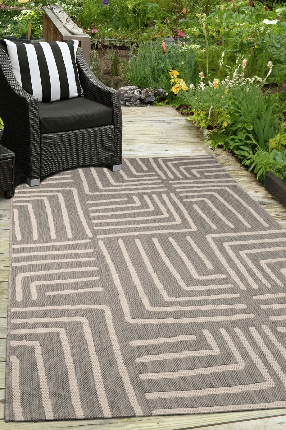 Homemaker Polypropylene Grey Rectangle Rug - 160 x 230cm