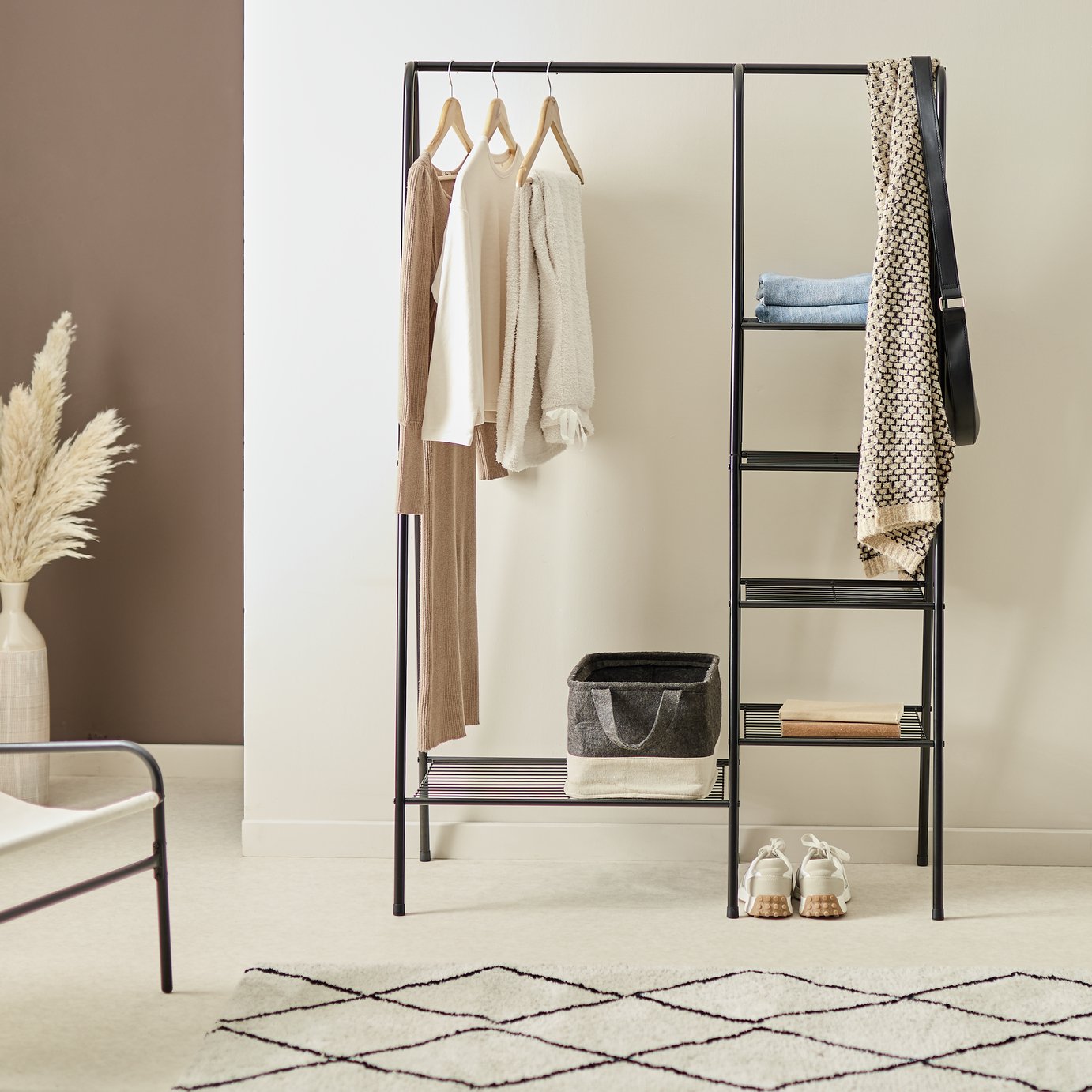 Argos Home Kevin Double Clothes Rail - Black