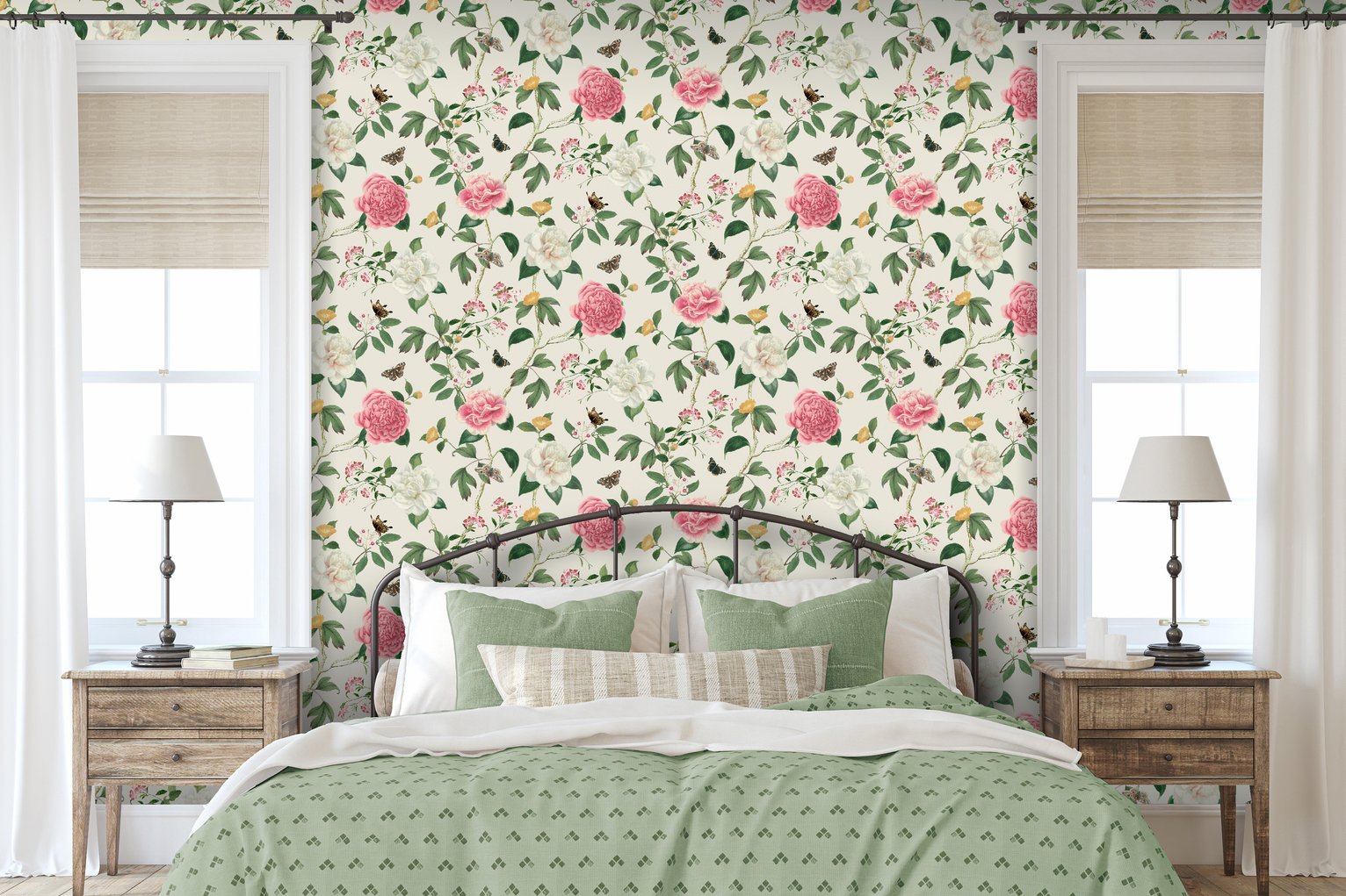 RHS Chinoiserie Charmer Cream Wallpaper 