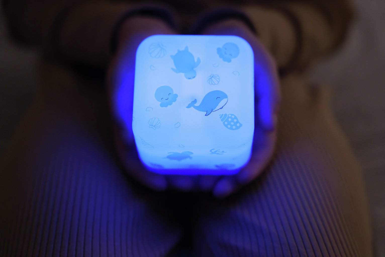 Cloud B Plug In Night Light - Ocean