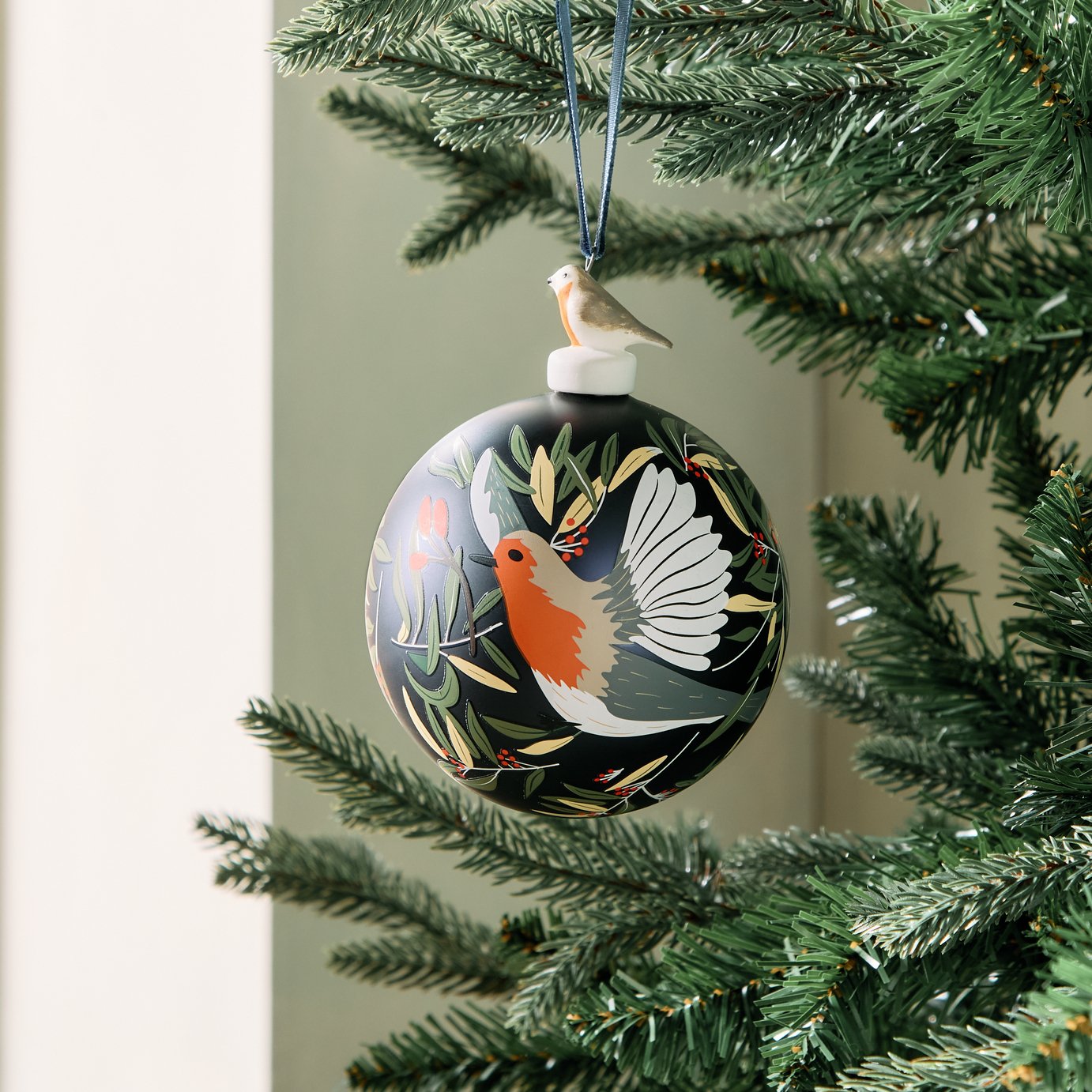Argos Home Single Painted Robin Christmas Bauble