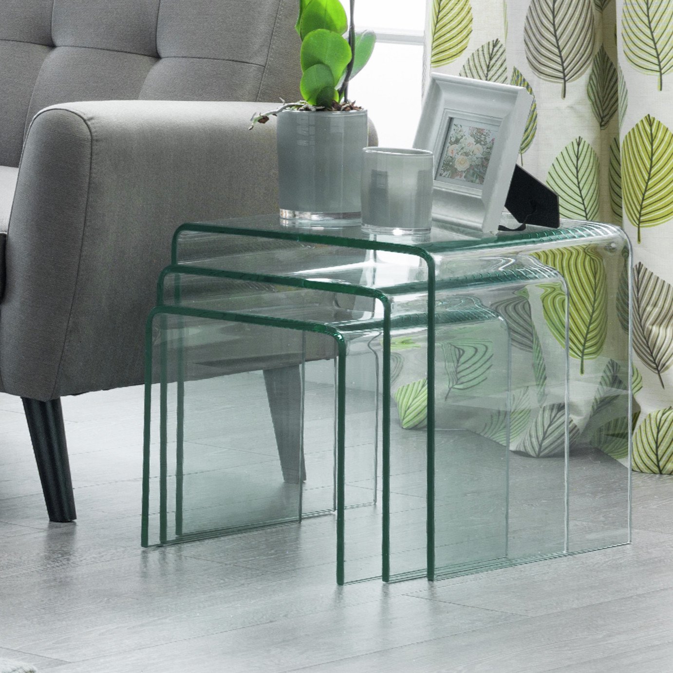 Julian Bowen Amalfi Nest of 3 Tables - Clear Glass