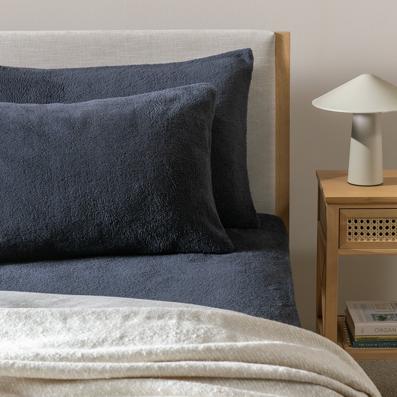 Argos Home Fleece Standard Pillowcase Pair - Navy