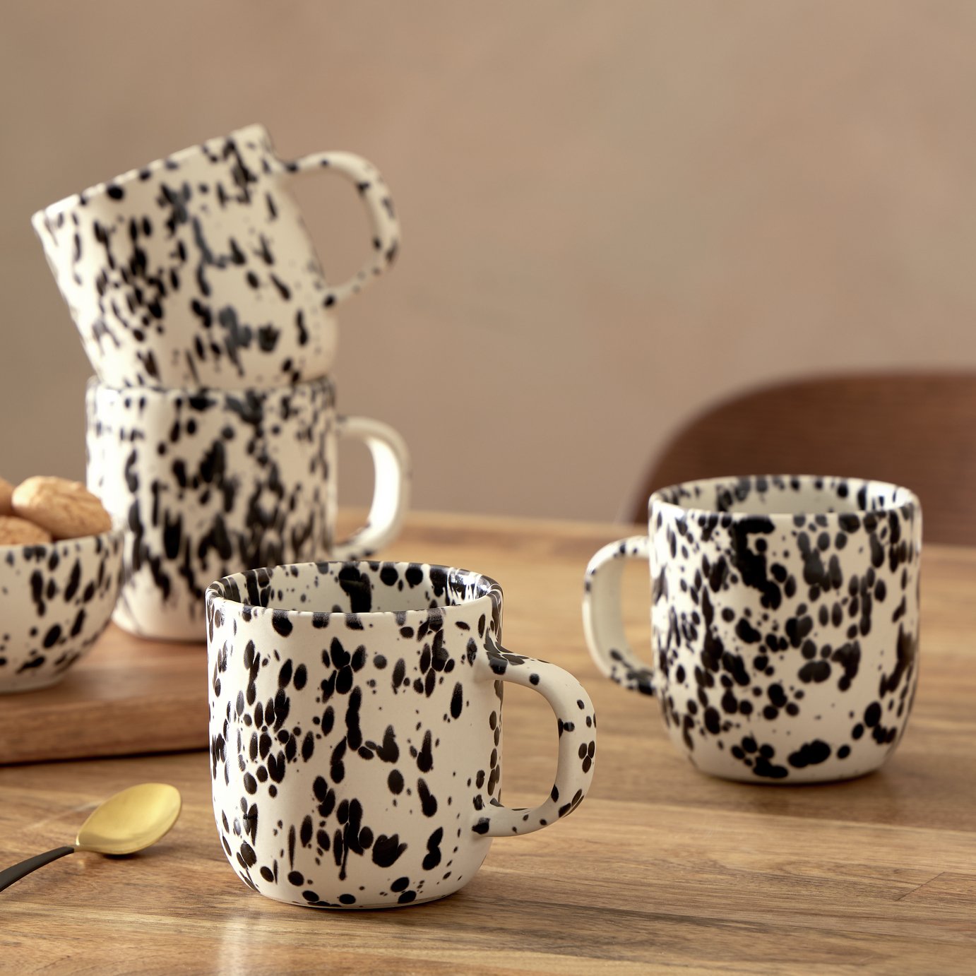Habitat Jackson Set of 4 Mugs - Black