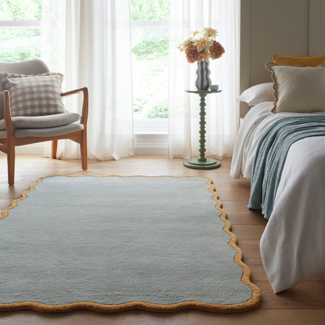 Origins Scalloped Blue Wool Short Pile Rug - 200x290cm
