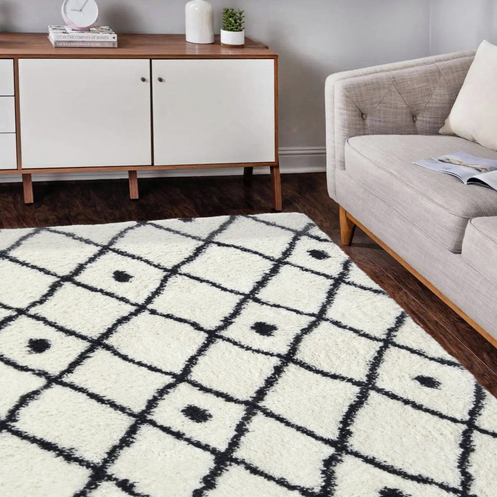 Homemaker Snug Nomadic White Shaggy Rug