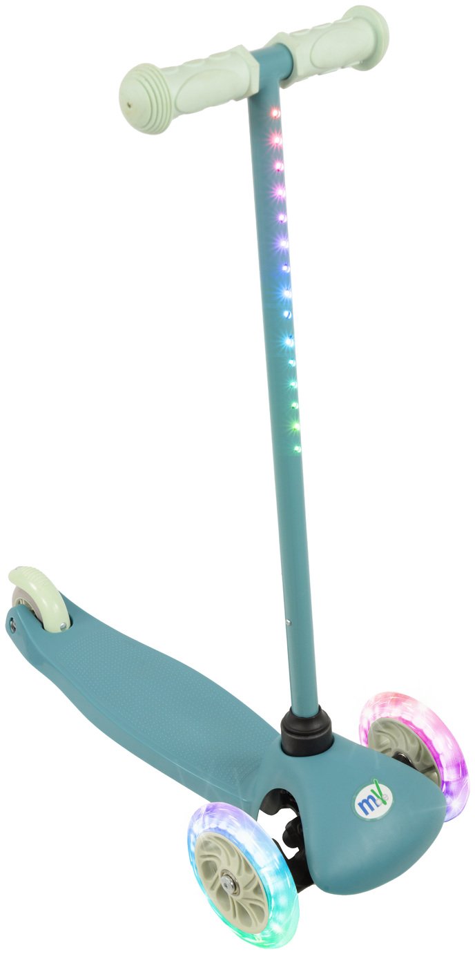 MoVe Light Up 3 Wheeled Scooter