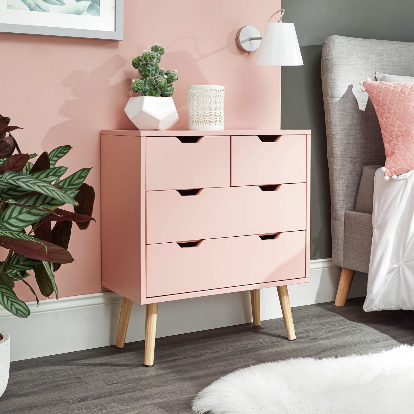 GFW Nyborg 4 Drawer Chest - Coral Pink