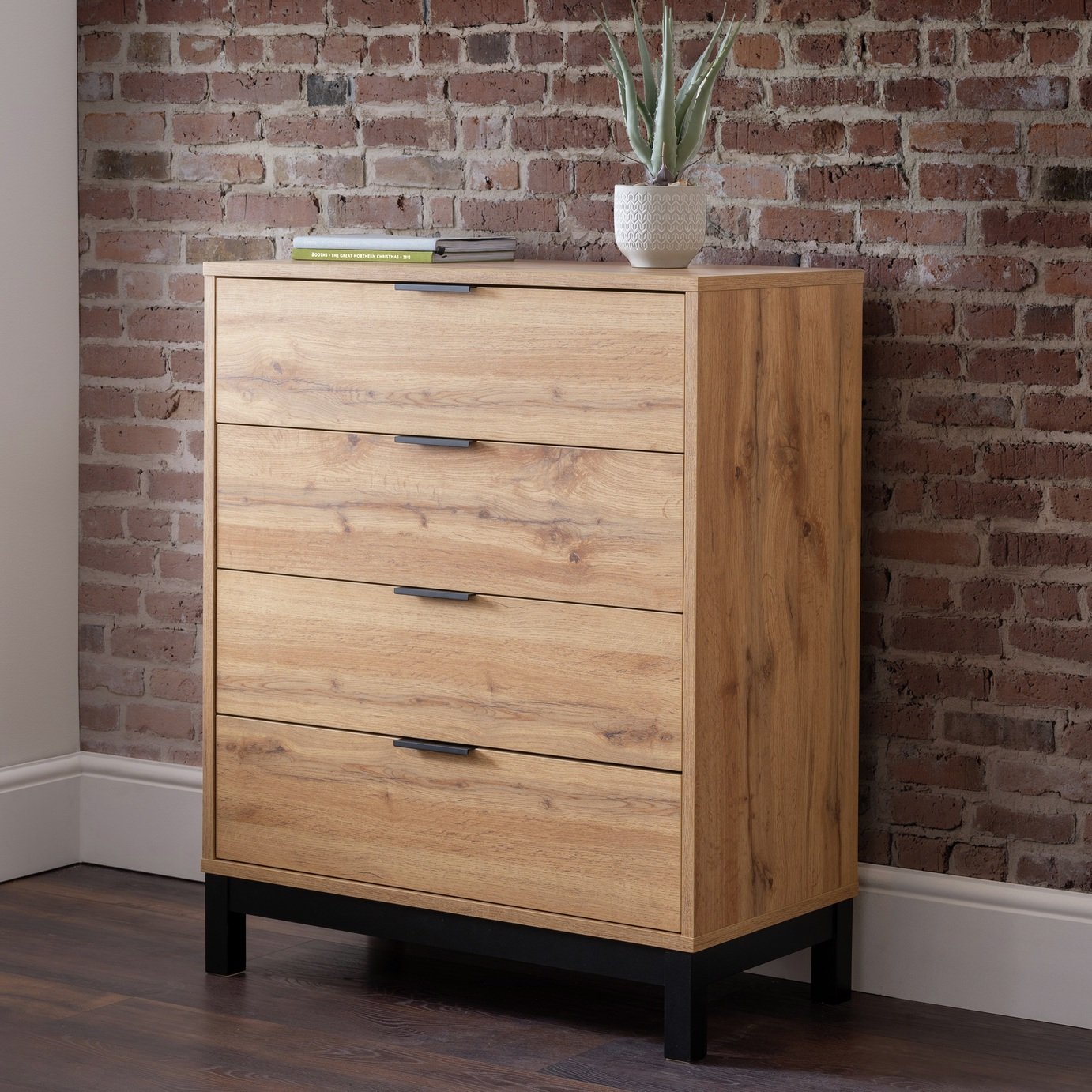 Julian Bowen Bali 4 Drawer Chest