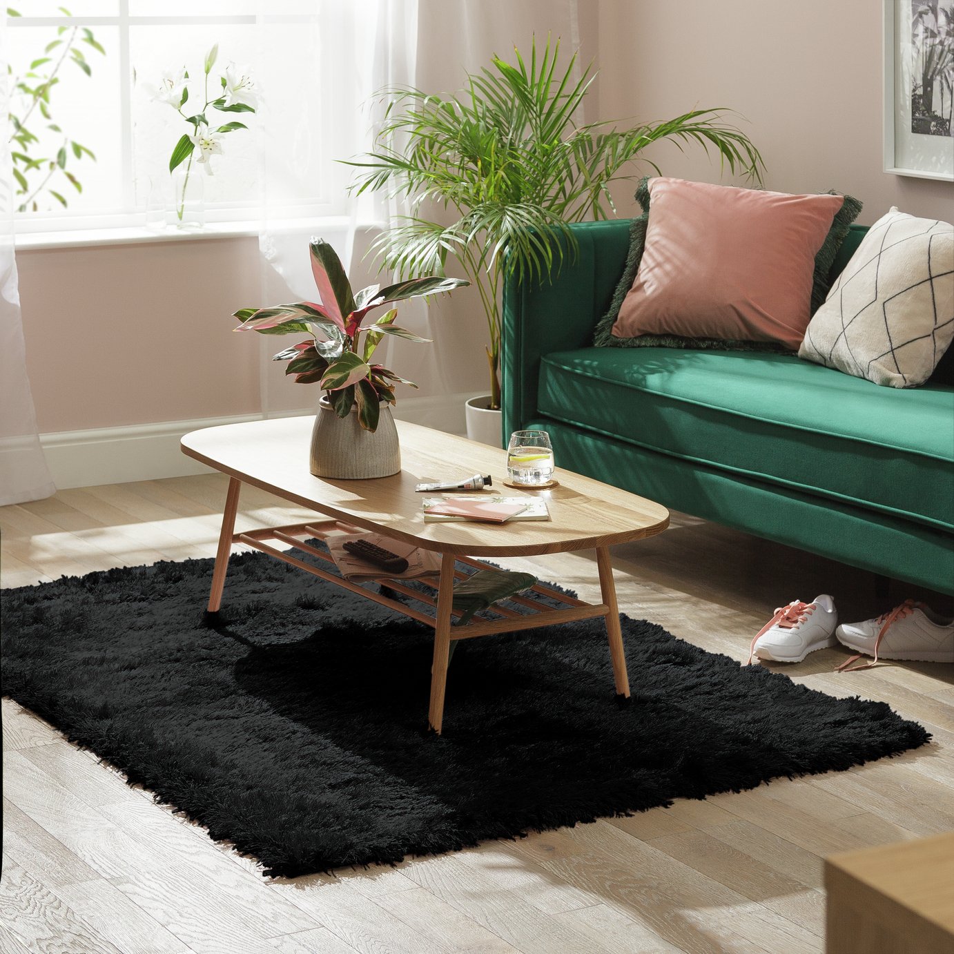 Habitat Plain Black Shaggy Rug - 120x170cm