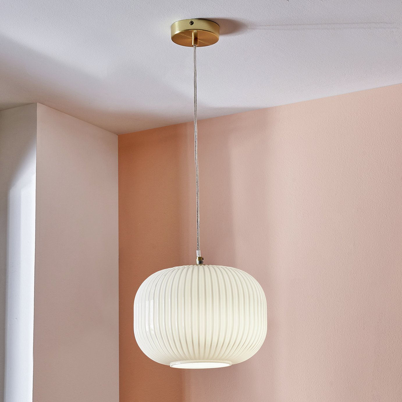 Pacific Bella Glass Pendant Light - White & Gold