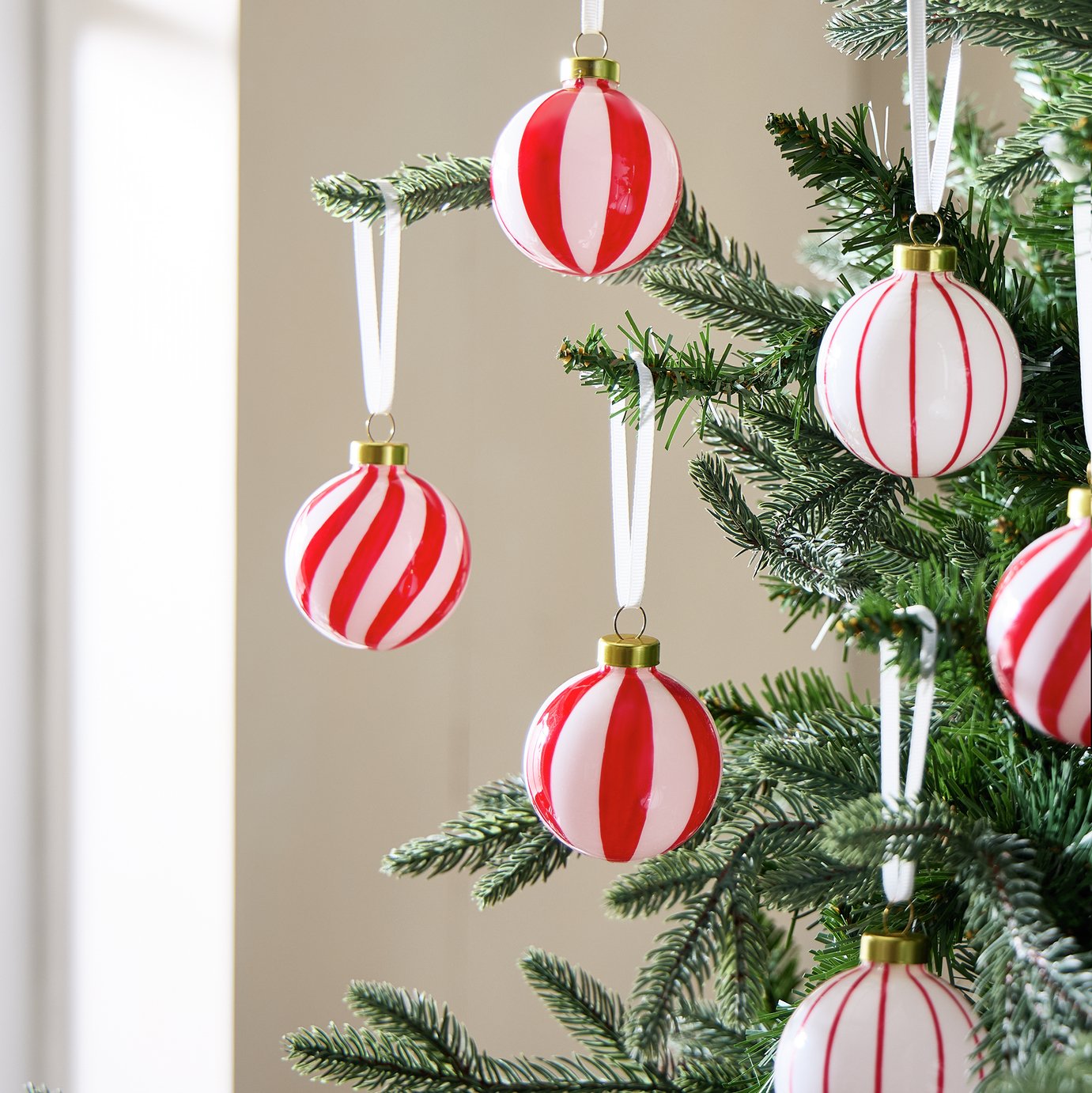 Habitat Pack of 6 Mixed Red & White Stripe Glass Baubles
