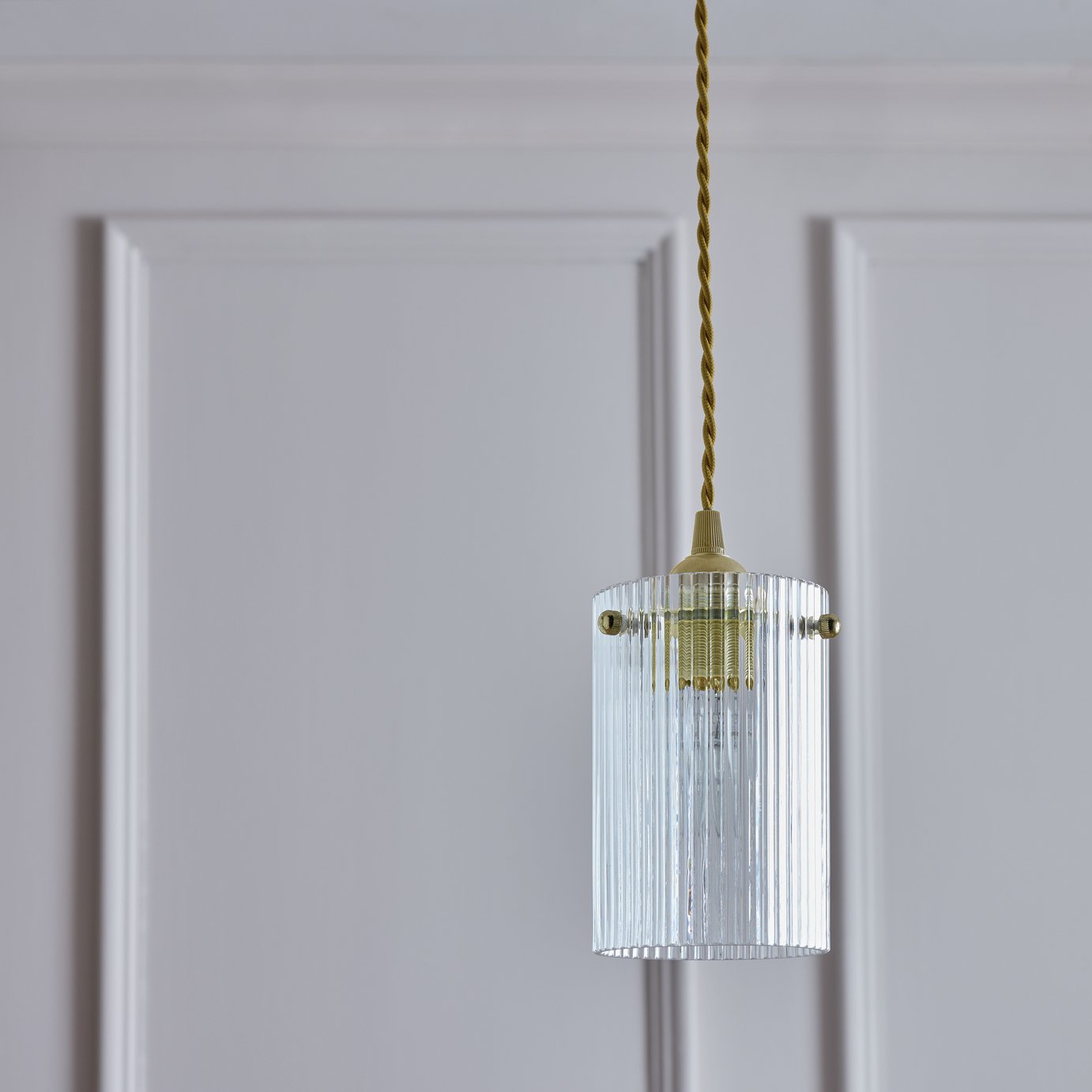 Argos Home Ribbed Glass Easy Fit Lampshade - 10cm