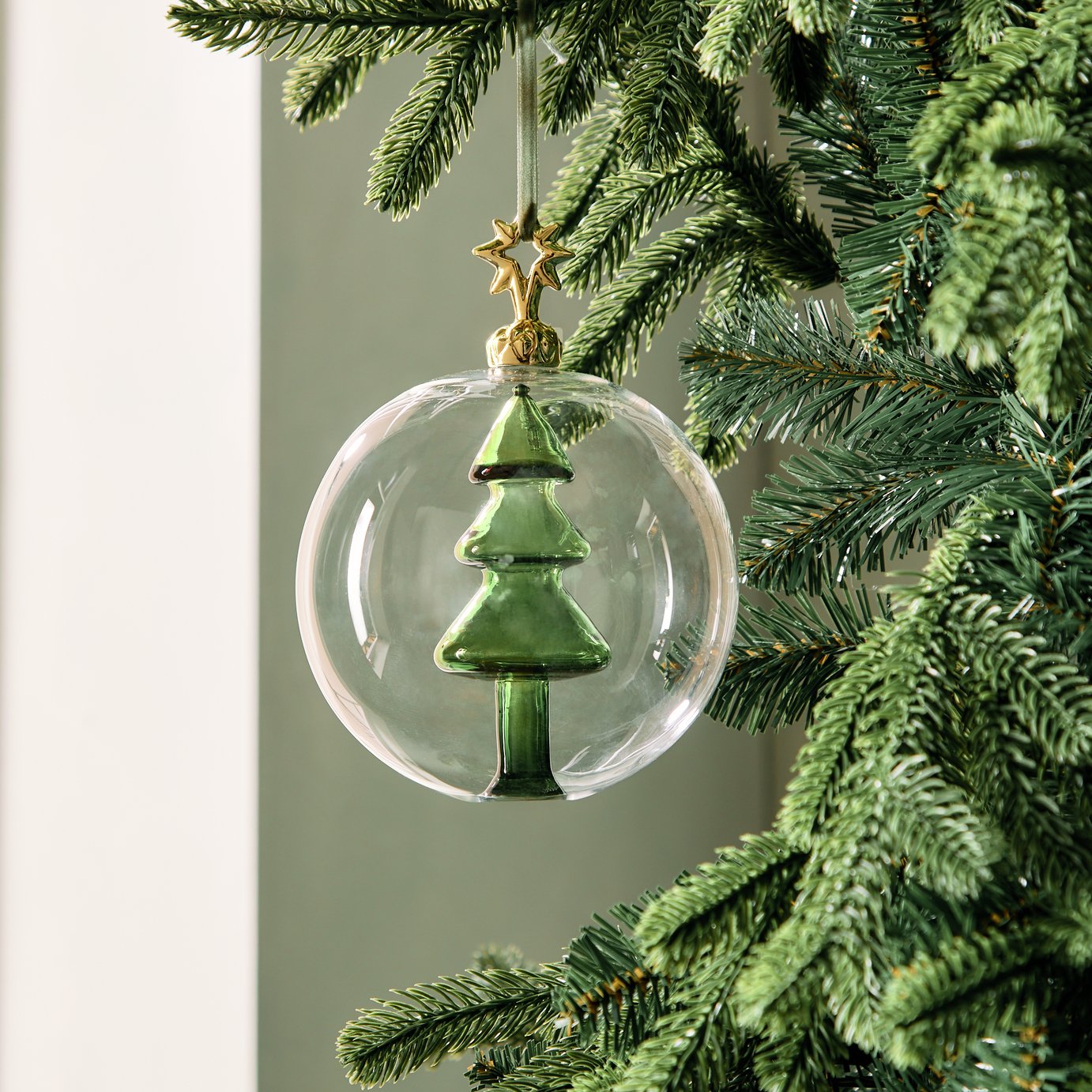 Argos Home Single 3D Glass Christmas Tree Bauble