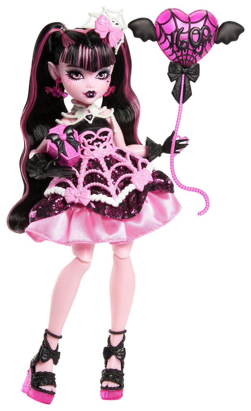 Monster High Scary Sweet Birthday Draculaura Doll & Gift