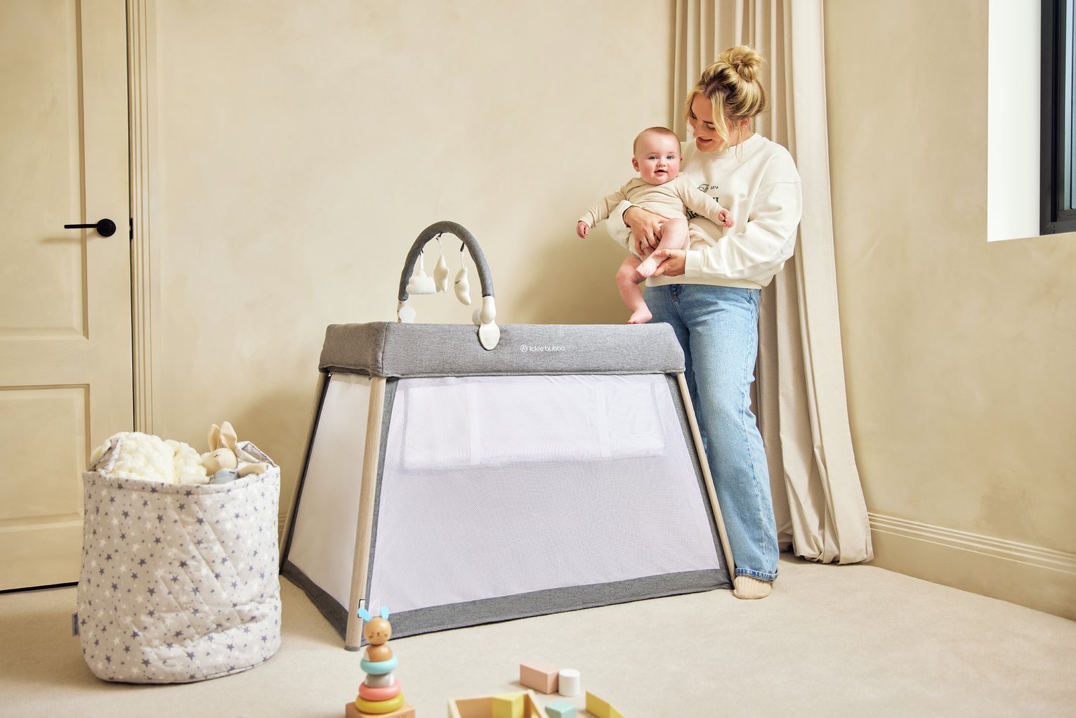 Ickle Bubba Scout 3 In 1 Travel Cot - Grey