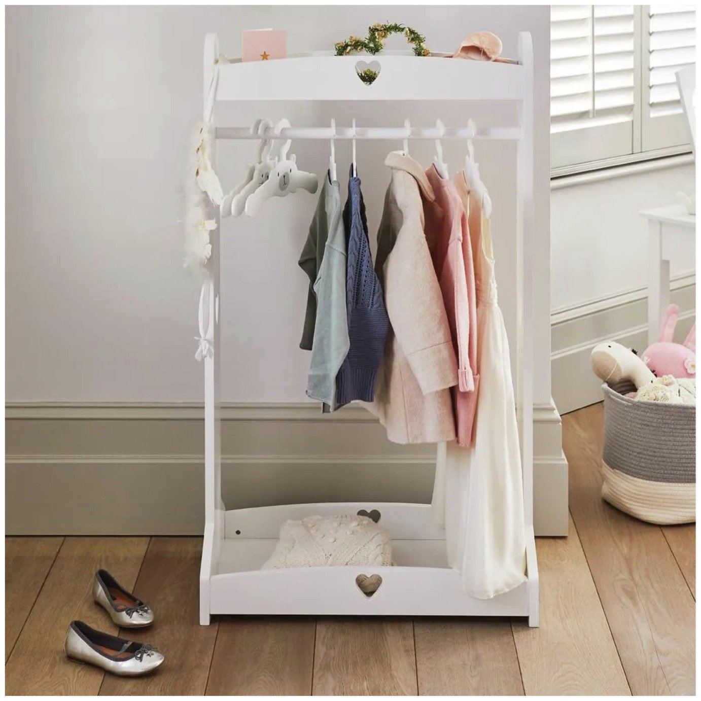 Great Little Trading Company Sweetheart Dressing Rail -White