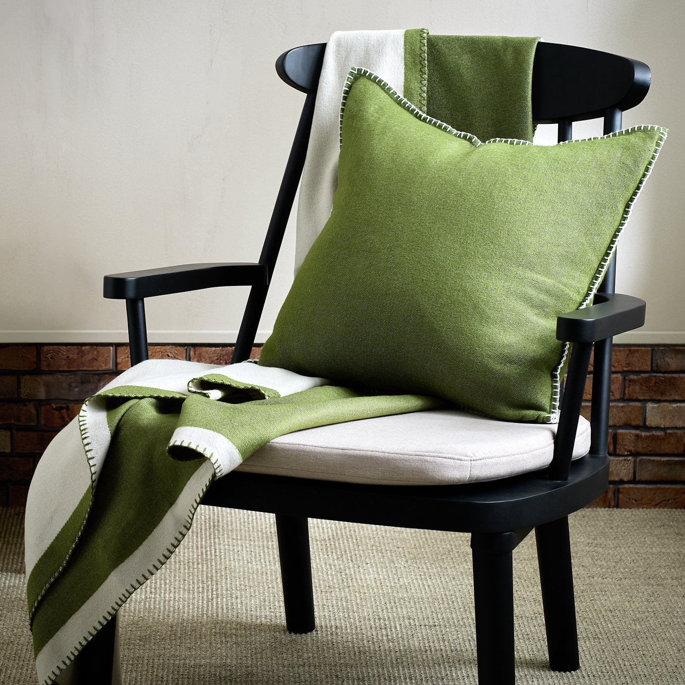 Habitat Blanket Stitch Cushion - Berry - 50x50cm