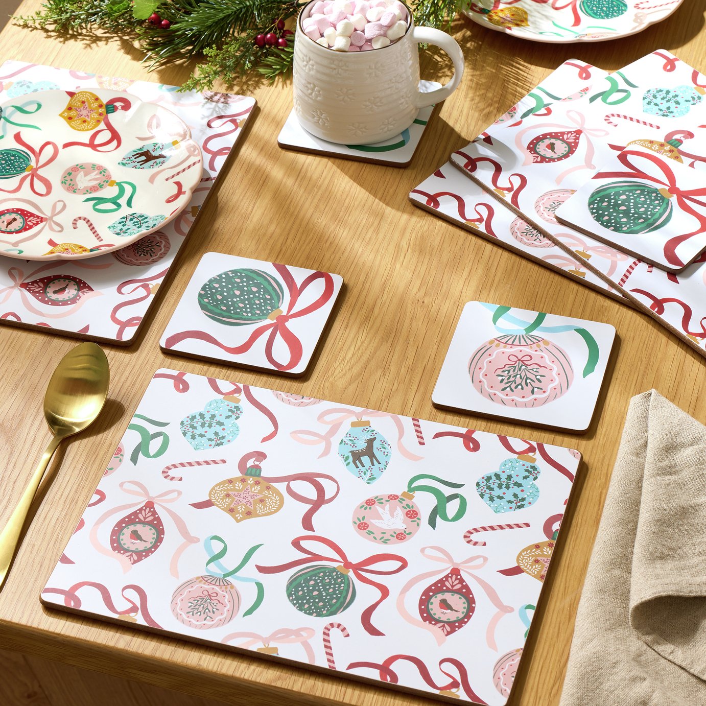 Argos Home Bow Bauble Set of 4 Placemats & Coaster Set