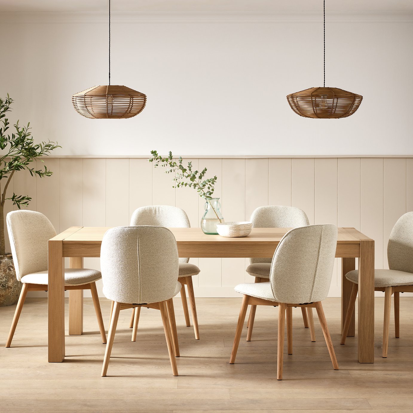 Habitat Alston Extending Oak Dining Table & 6 Cream Chairs