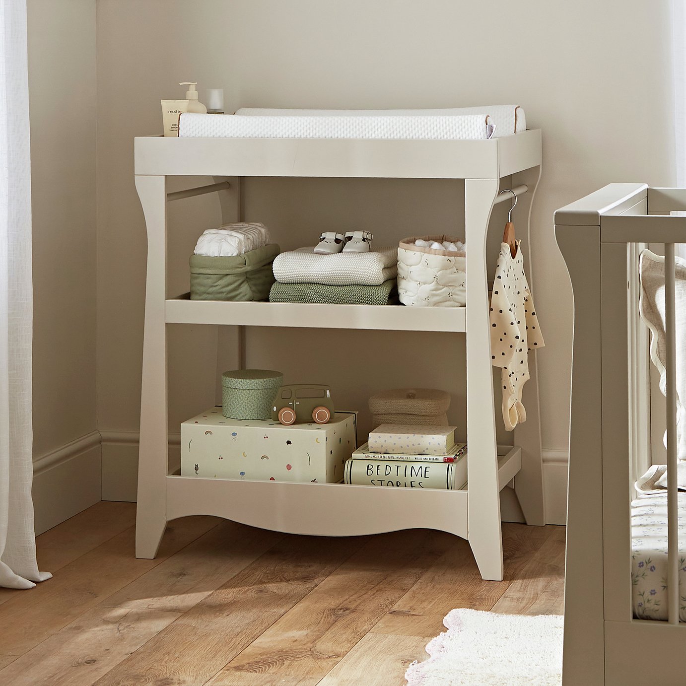 Child Adult Baby Changing Table Walk Up Baby Changing Unit Nursery - Main Image
