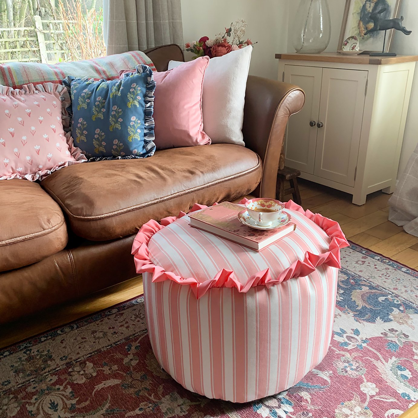 rucomfy Fabric Pouffe - Pink & White