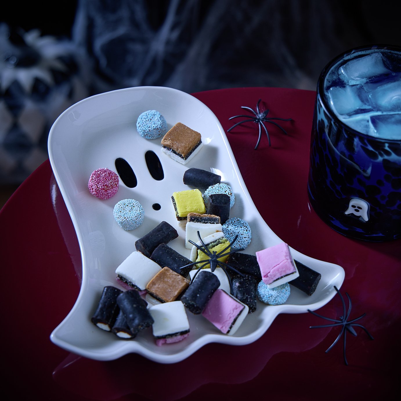 Argos Home Ghost Shaped Ceramic Plate - White