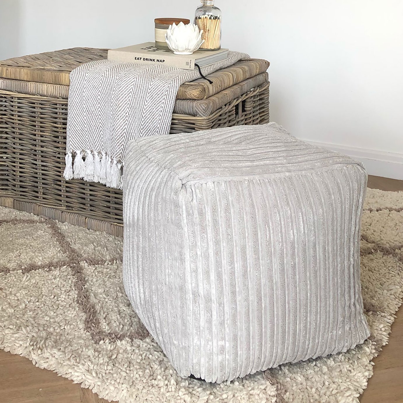 rucomfy Jumbo Cord Cube Bean Bag