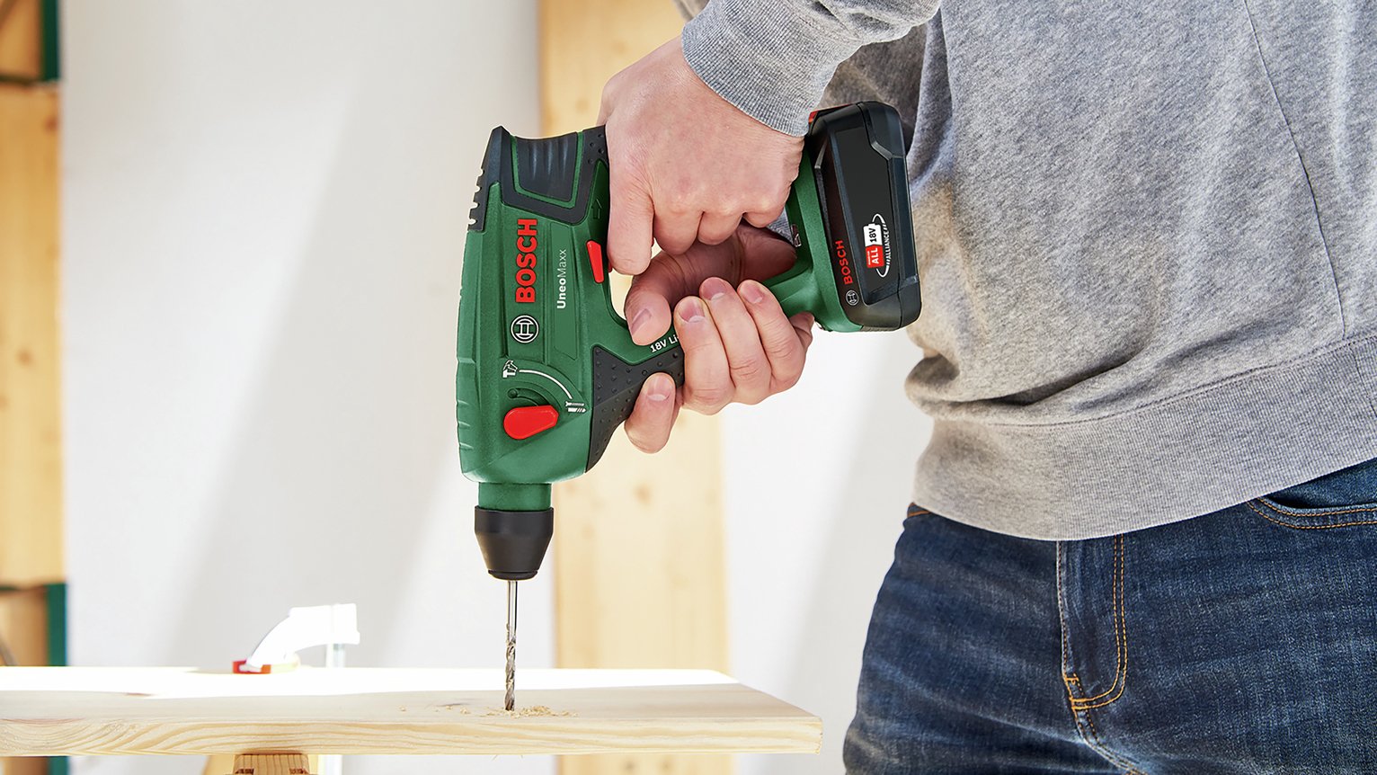 Bosch 3-in-1 Uneo Maxx Cordless Rotary Hammer Drill