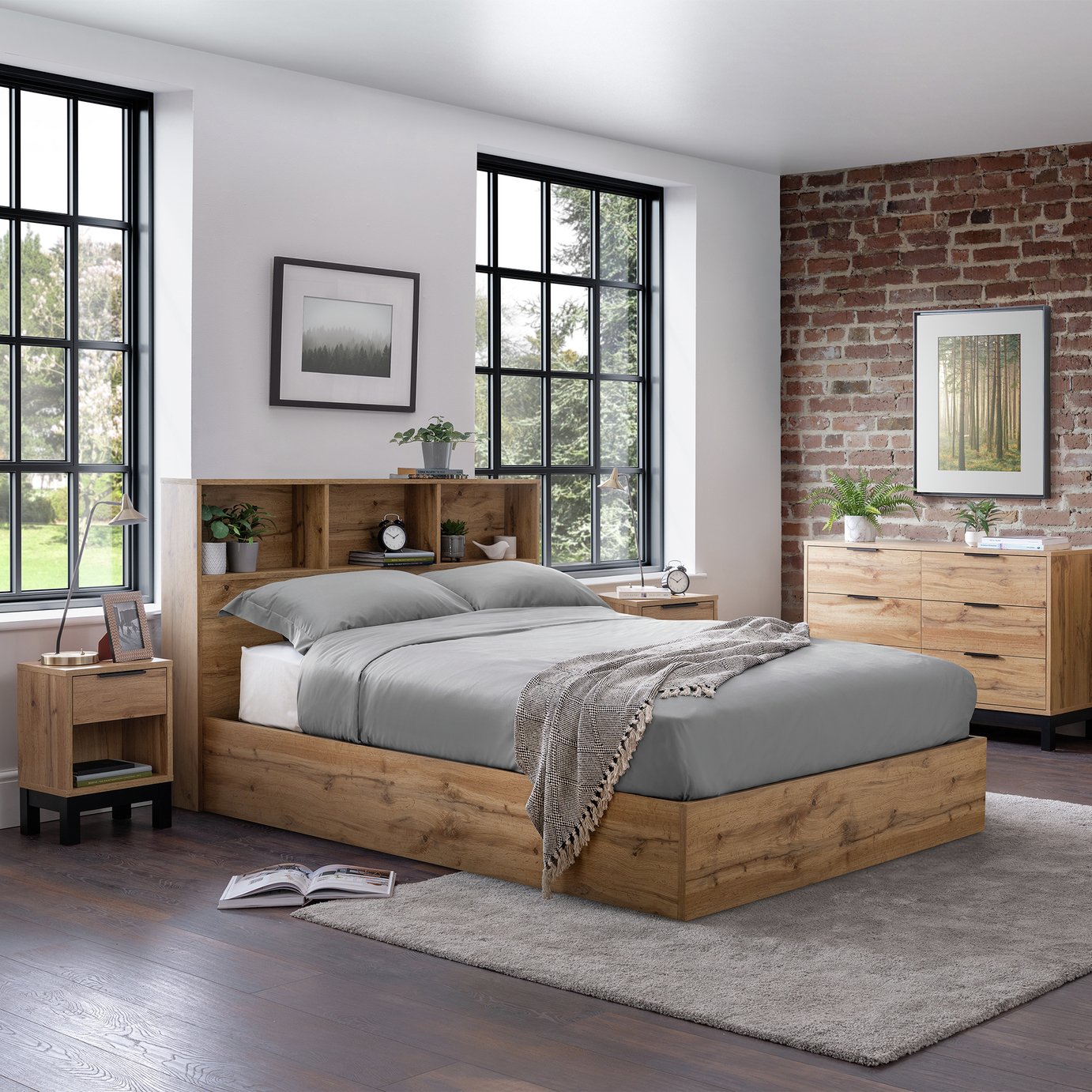 Julian Bowen Bali Wooden Ottoman Bed