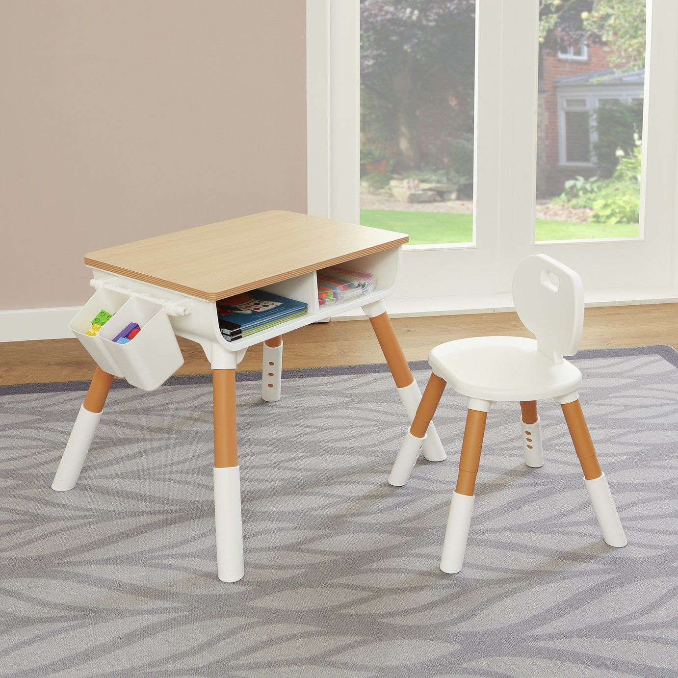 Liberty House Toys Kids Desk and Chair - White