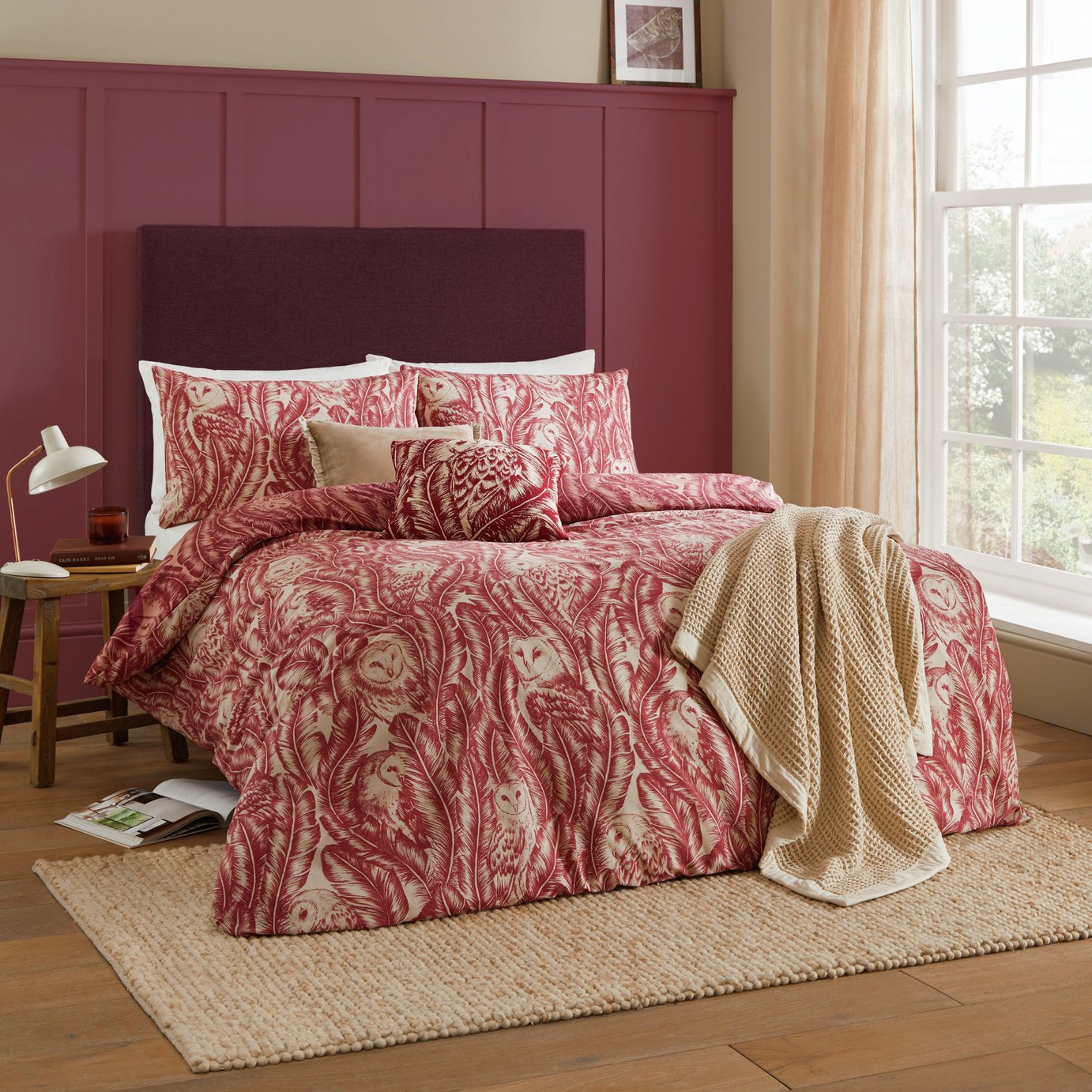 Wylder Albus Red and White Bedding Set - King size